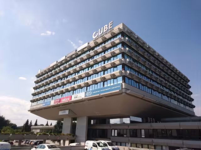IVF CUBE