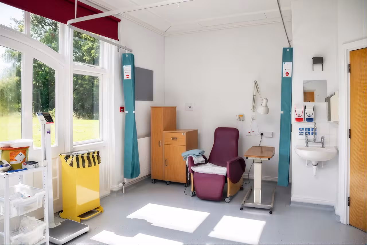 BOURN HALL CLINIC CAMBRIDGE 8.webp
