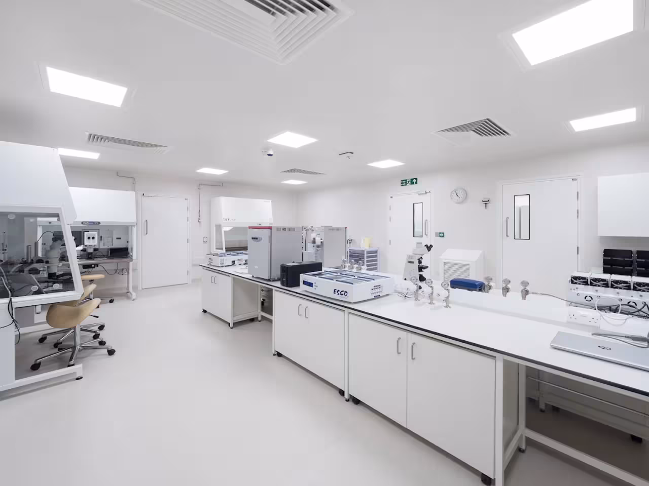 BOURN HALL CLINIC WICKFORD 12.webp