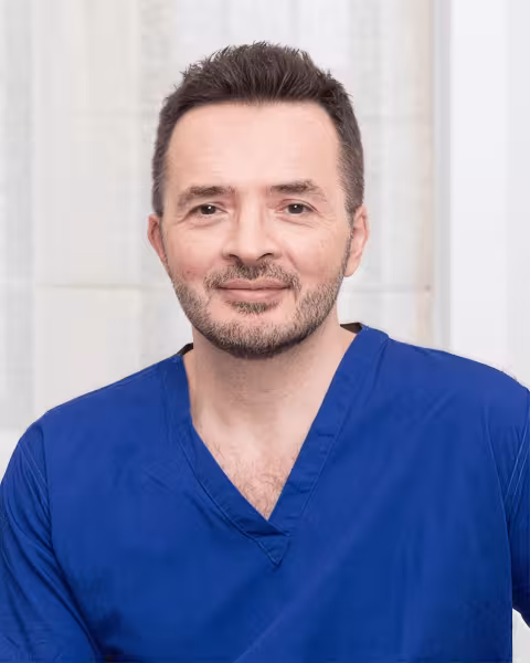 Dr Apostolos Tsironis