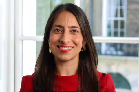 Dr Barbara Manukian