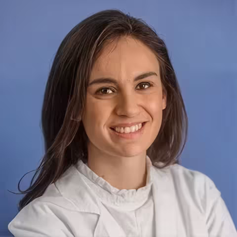 Dr. Isabel Brotons