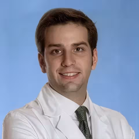 Dr. Julio Vara