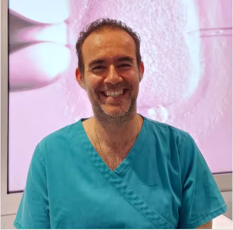 Dr. Mauricio Gómez