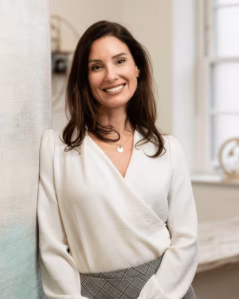 Dr Montse Amodeo