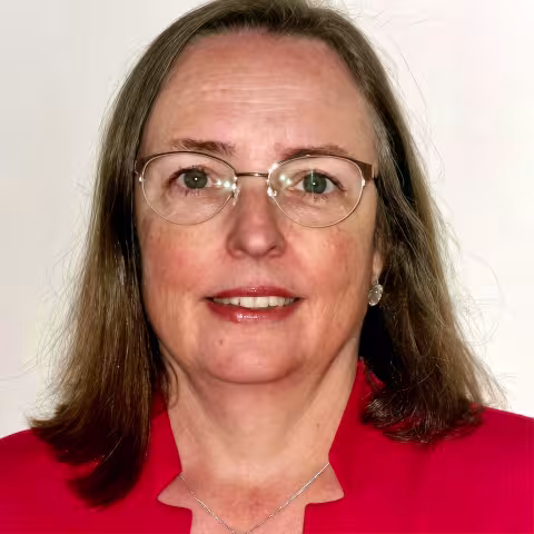 Dr Paloma Perez-Clemente