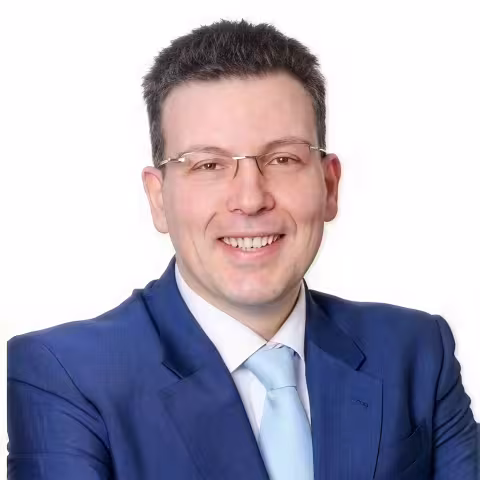 Dr Stamatios Karavolos