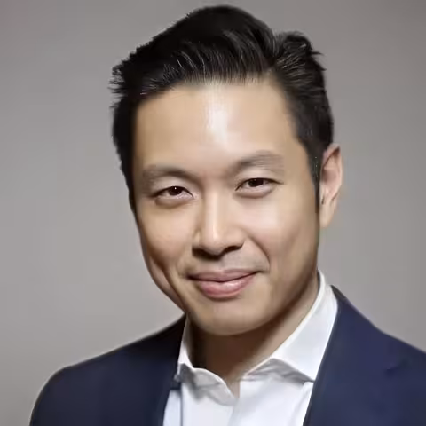 Professor Tet Yap
