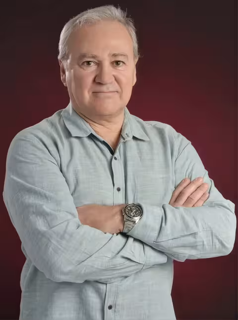 Tolga Tuna, Op. Dr.