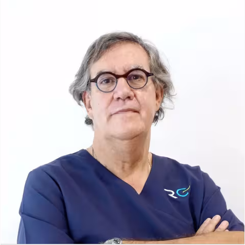 Dr. Xavier Julve