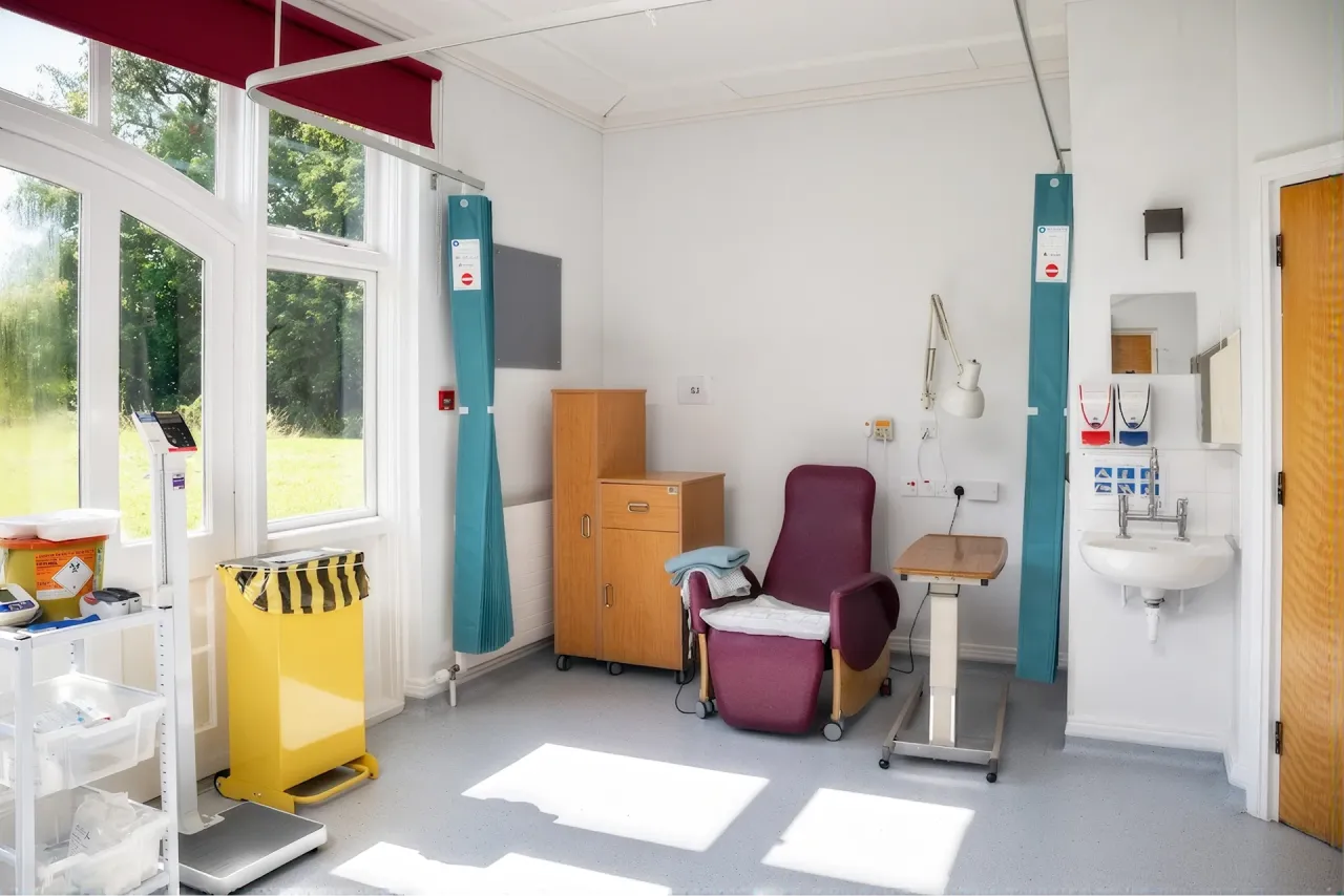 BOURN HALL CLINIC CAMBRIDGE 8.webp