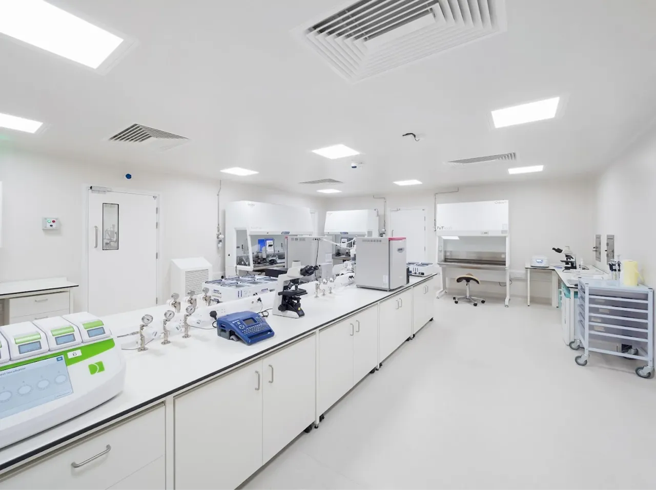 BOURN HALL CLINIC WICKFORD 9.webp