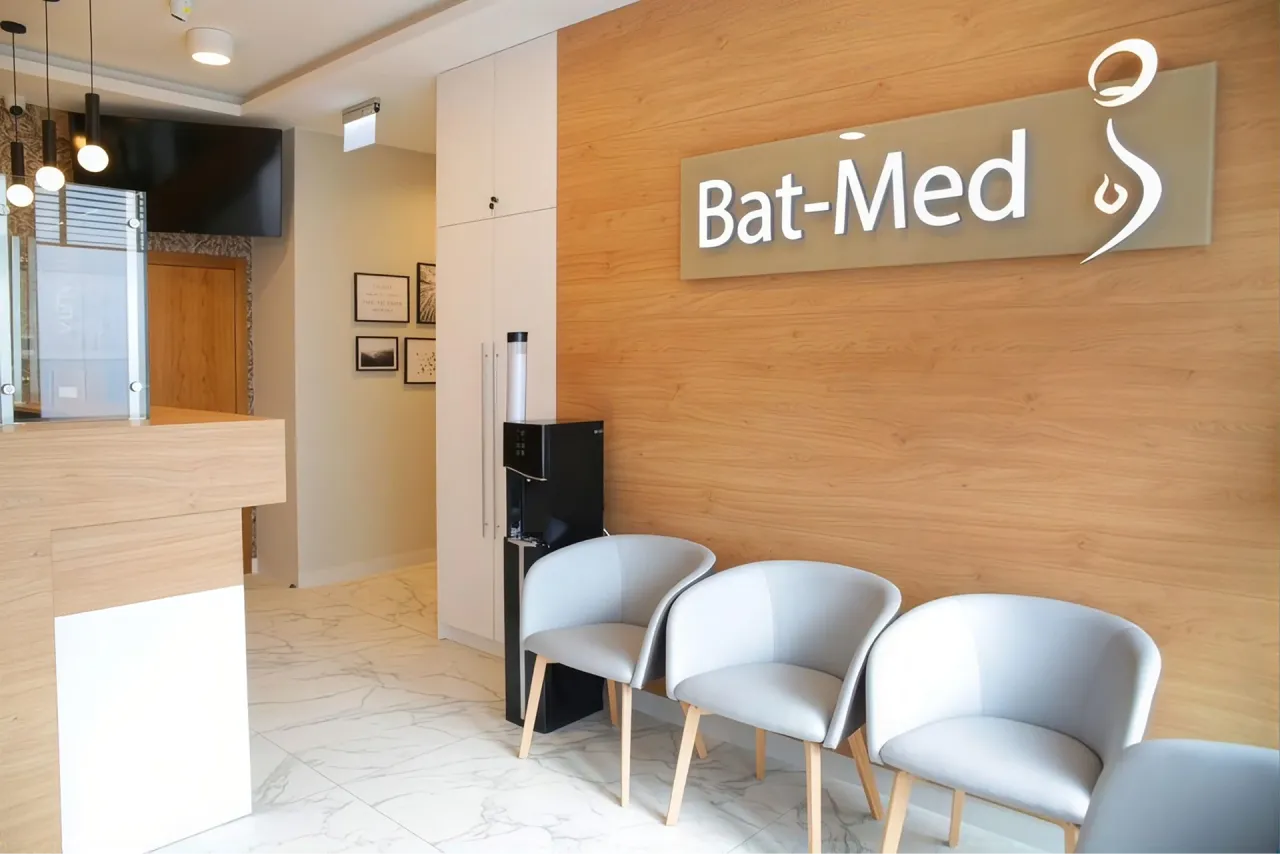 Bat-Med 5.webp