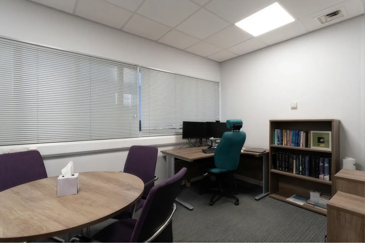 CARE FERTILITY LEEDS 6.webp
