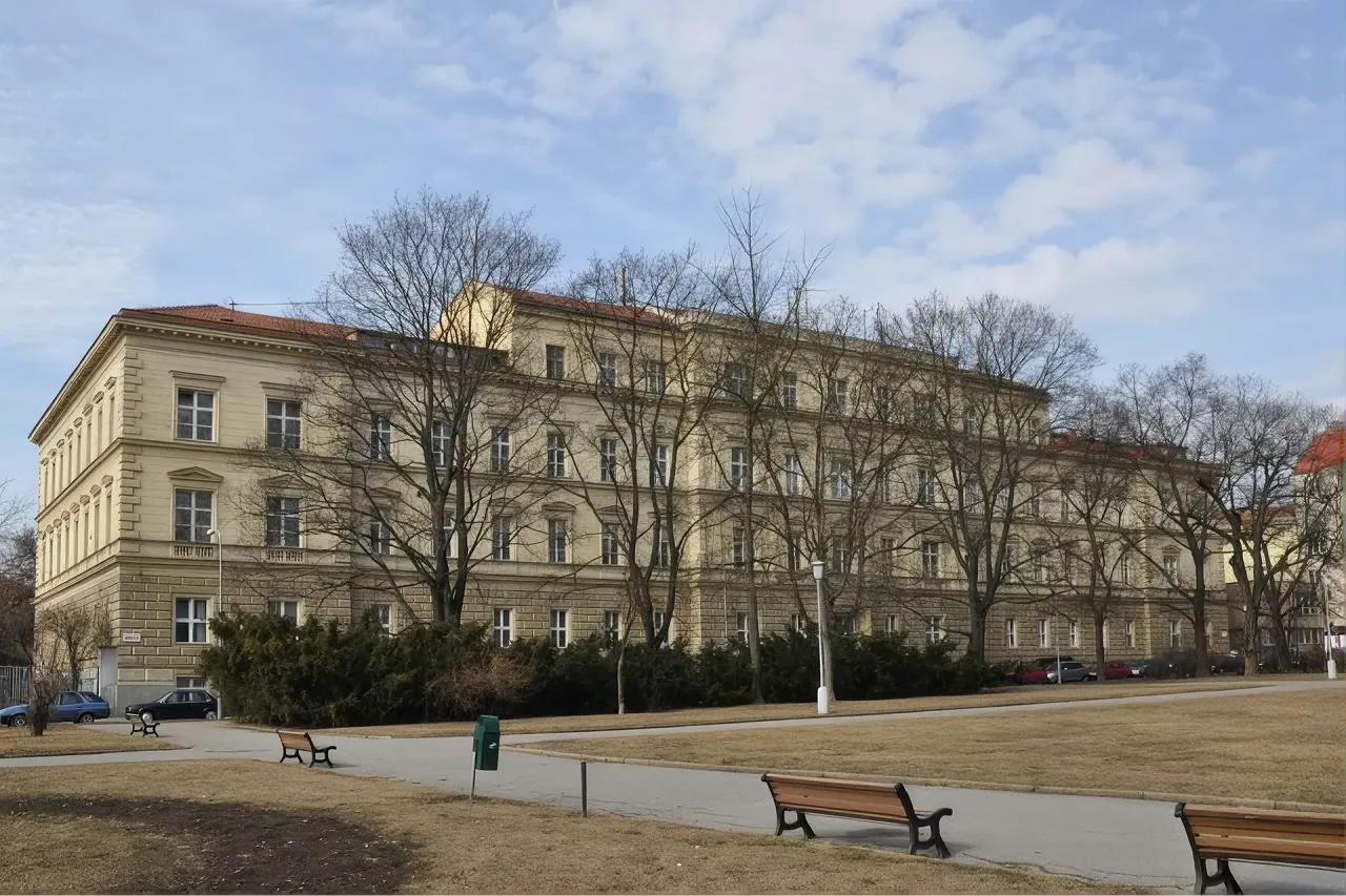 Centrum reprodukční medicíny (Cermed)