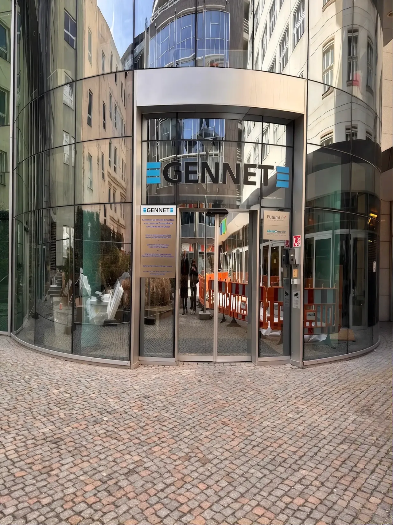 GENNET 3.webp