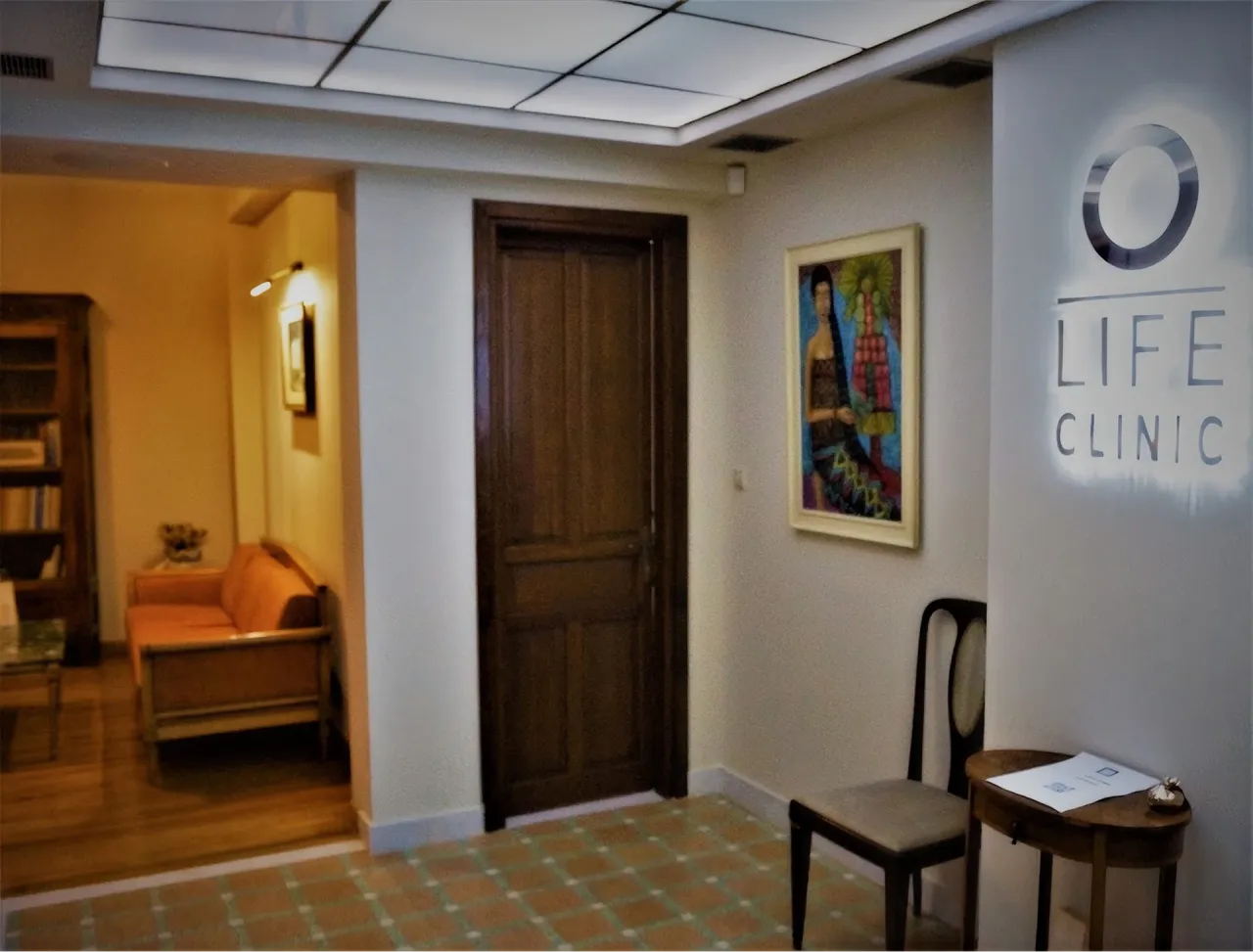 LIFE CLINIC 5.webp