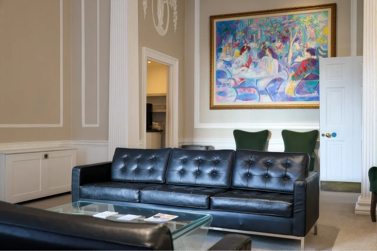 LONDON WOMEN'S CLINIC HARLEY STREET 6.webp