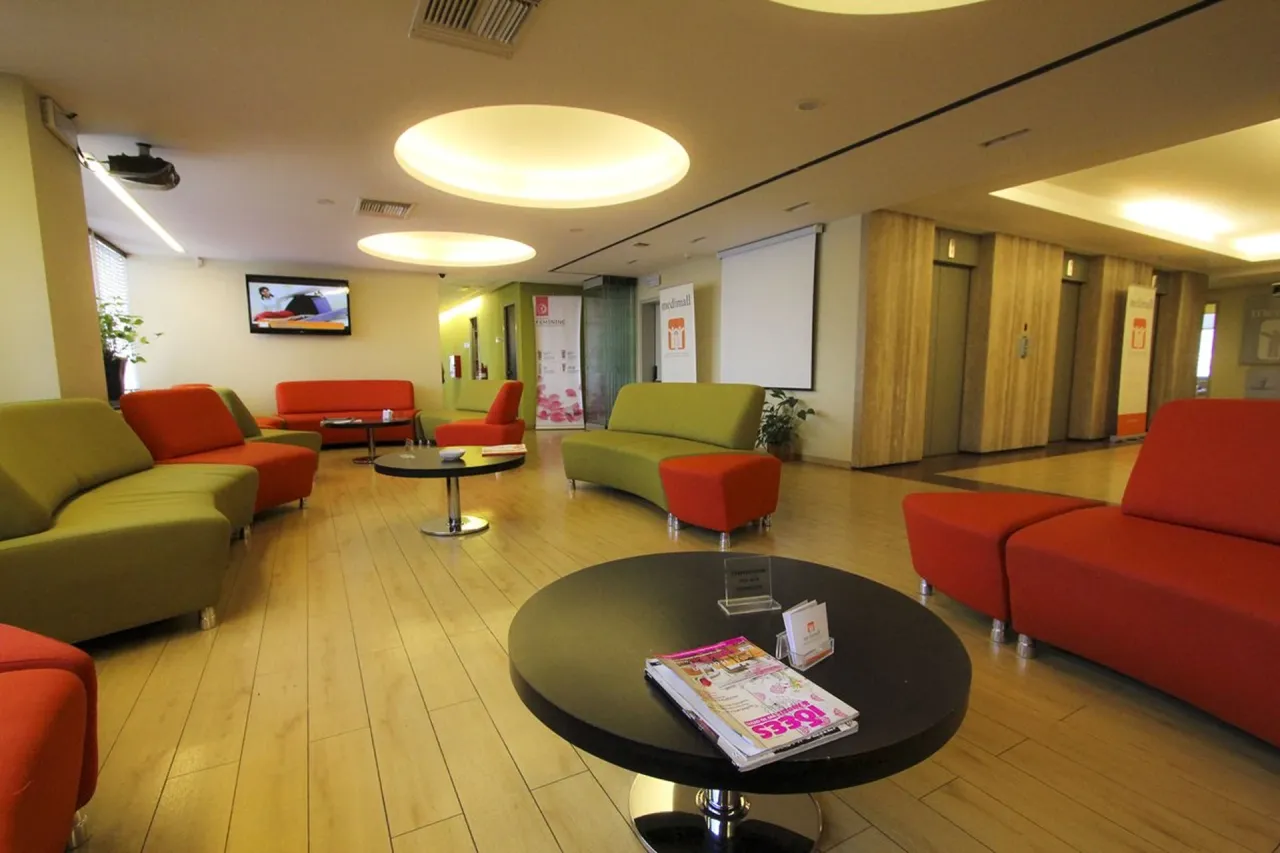 MEDIMALL IVF CLINIC 2.webp