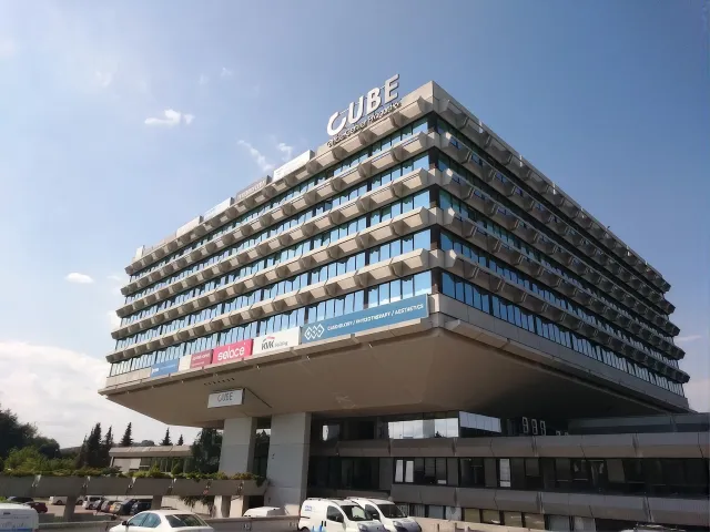 IVF CUBE