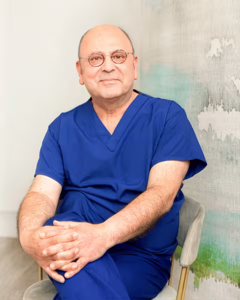 Dr Benjamin Abramov
