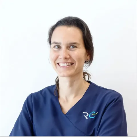 Dr. Anna Voskuilen