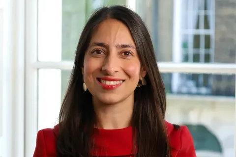 Dr Barbara Manukian