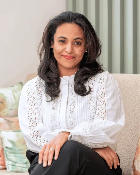 Dr Devi Ravikumar