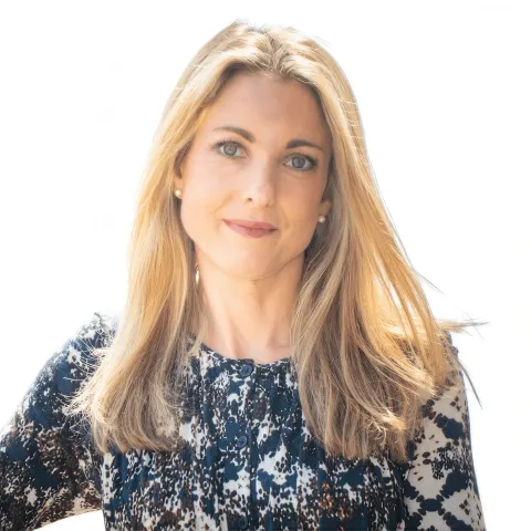 Dr Lucy Coyne
