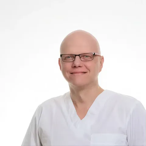 Dr. Peter Hladký