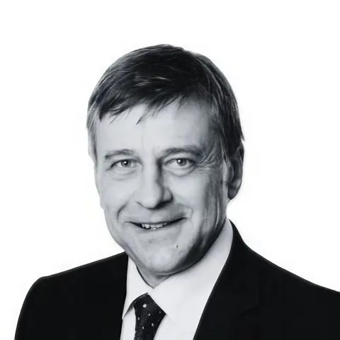 Dr Philip Lowe