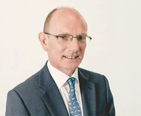 Dr Ralph Roberts