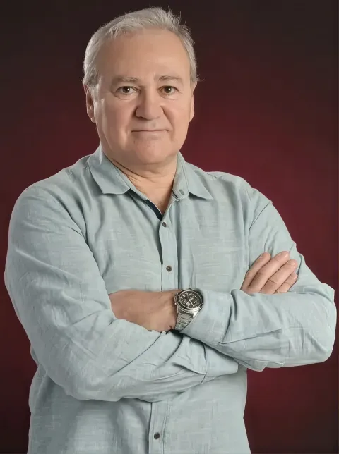 Tolga Tuna, Op. Dr.