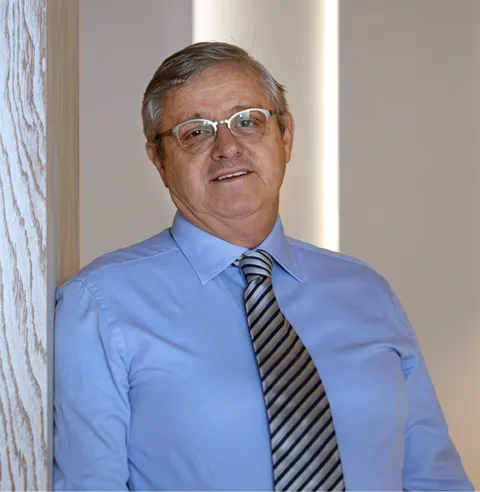 Yannis Prapas, MD, PhD